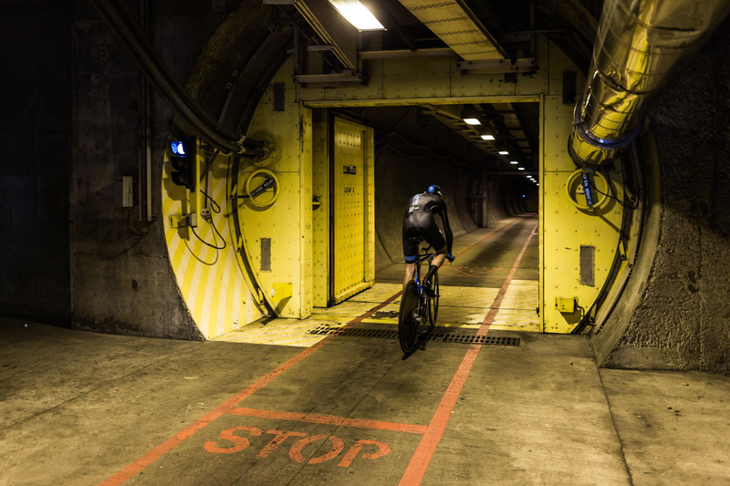 Illustration for article titled Meet The First Man To Bike Through The Channel Tunnel